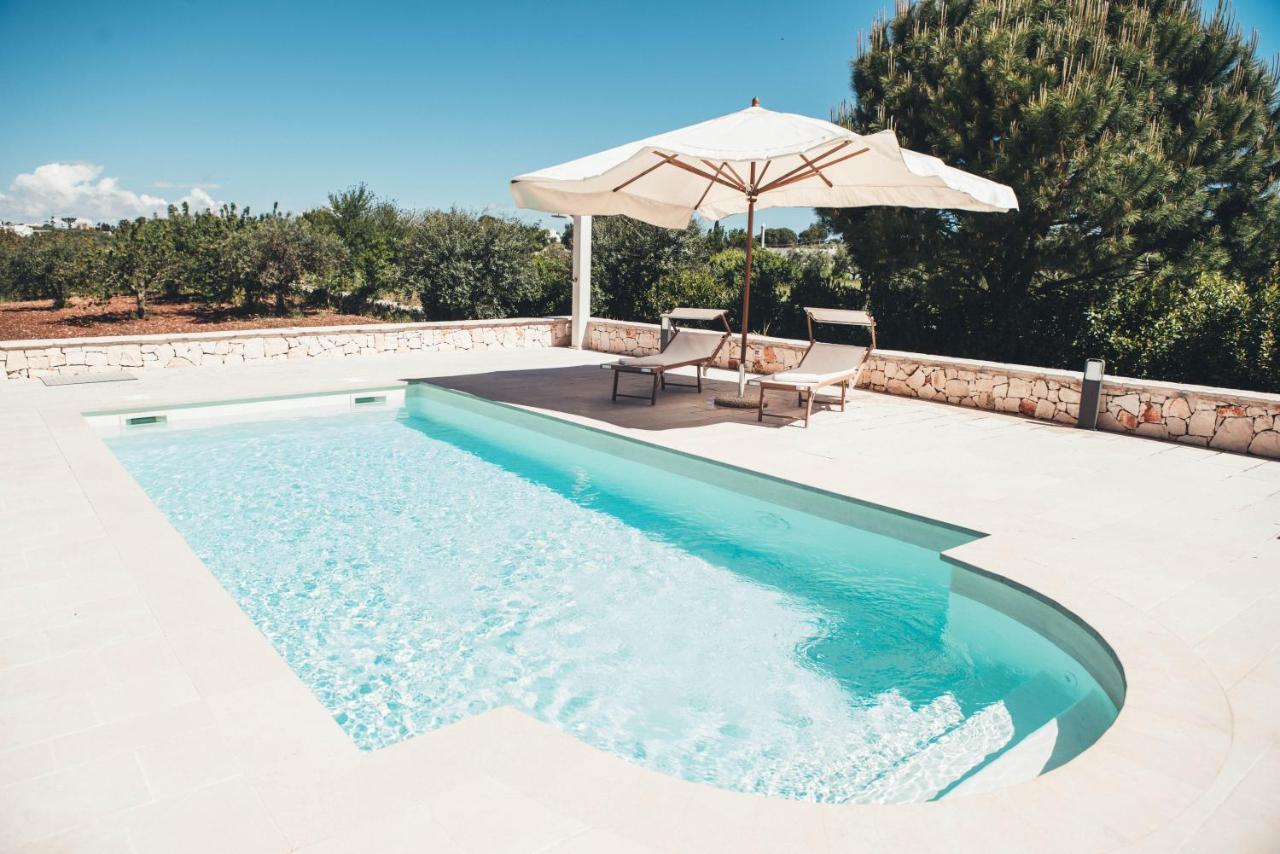 Trullo Grace -Trulli Anti' Charme & Relax Bed & Breakfast อัลเบโรเบลโล ภายนอก รูปภาพ